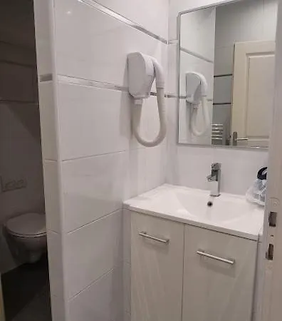 One Bedroom André Appartamento