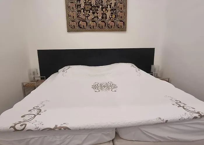 One Bedroom Andre
