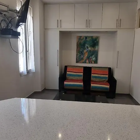 One Bedroom André *